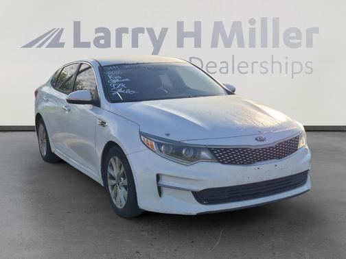 Snow White Pearl 2016 Kia Optima EX