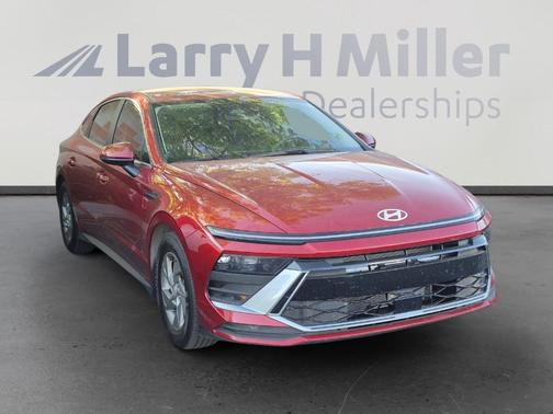 Red 2025 Hyundai SONATA SE