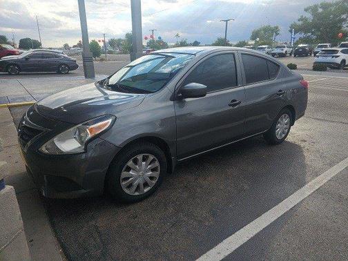 2016 Nissan Versa 1.6 S