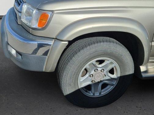 2002 Toyota 4Runner SR5