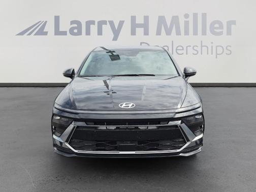 Onyx Black 2024 Hyundai SONATA SEL