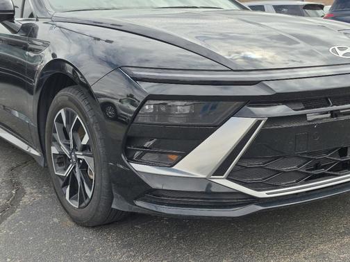 Onyx Black 2024 Hyundai SONATA SEL