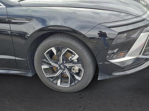 Onyx Black 2024 Hyundai SONATA SEL
