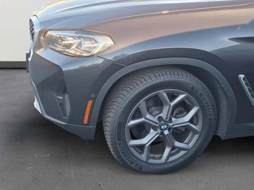 2023 BMW X4 xDrive30i