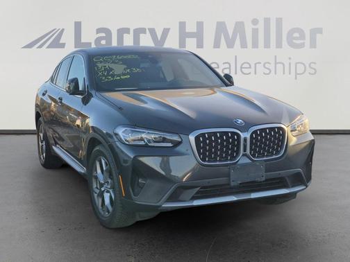2023 BMW X4 xDrive30i
