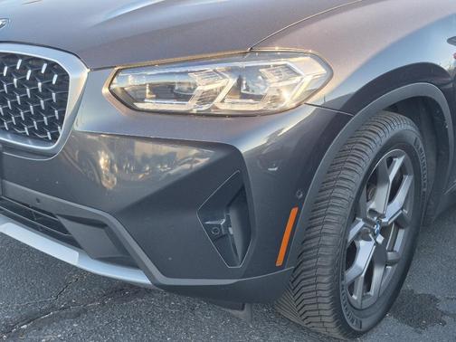 2023 BMW X4 xDrive30i