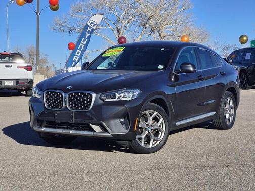 2023 BMW X4 xDrive30i