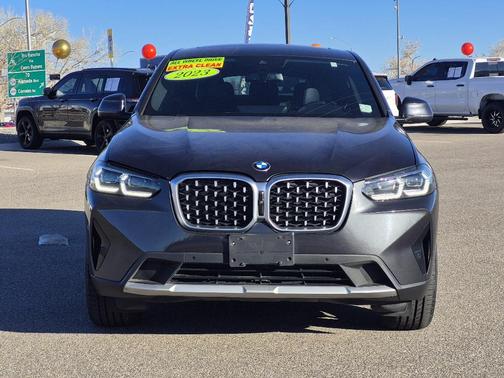 2023 BMW X4 xDrive30i