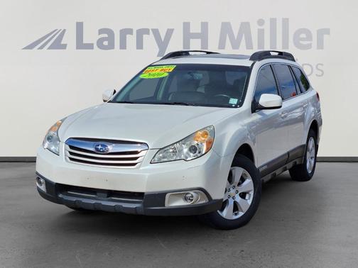 2010 Subaru Outback 2.5i Premium