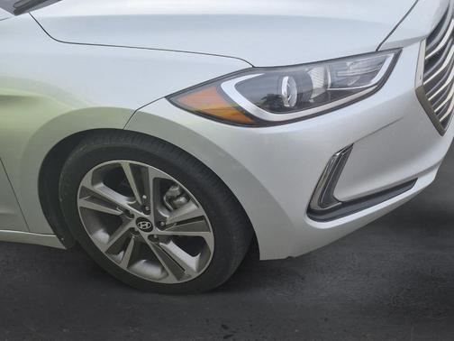 Symphony Silver 2017 Hyundai ELANTRA Limited