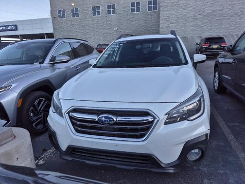 2018 Subaru Outback 2.5i Premium