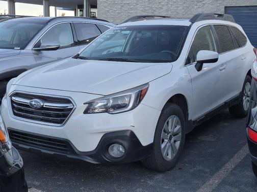 2018 Subaru Outback 2.5i Premium