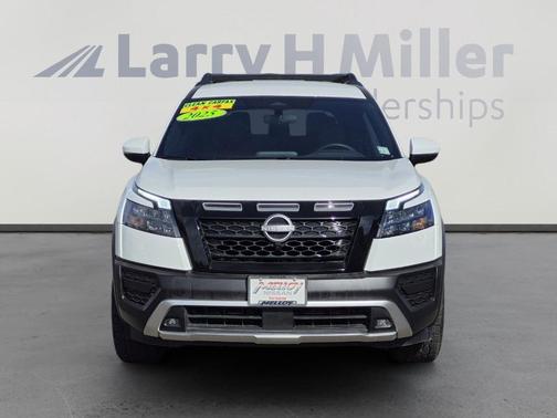 2025 Nissan Pathfinder Rock Creek