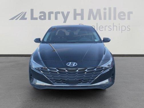 2022 Hyundai ELANTRA HEV Limited