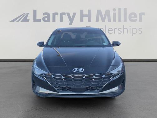 2022 Hyundai ELANTRA HEV Limited