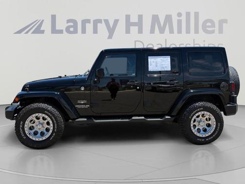 Black Clearcoat 2014 Jeep Wrangler Unlimited Sahara