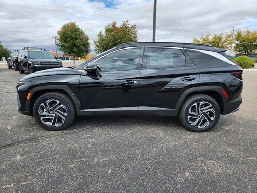 2025 Hyundai TUCSON Hybrid Limited