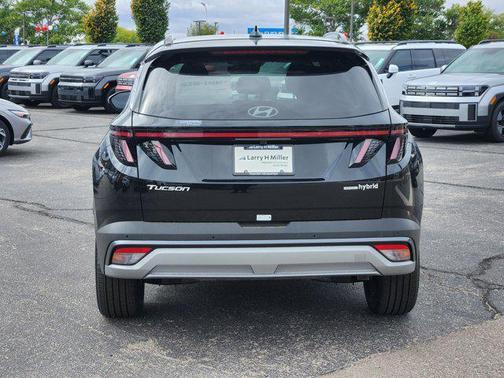 2025 Hyundai TUCSON Hybrid Limited