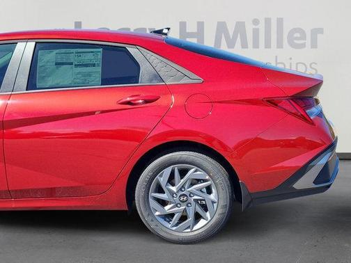 2025 Hyundai ELANTRA HEV Blue