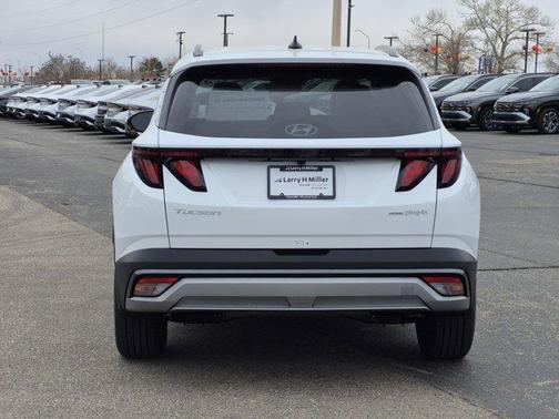 2026 Hyundai TUCSON Plug-In Hybrid SEL