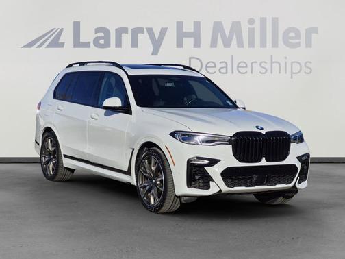 2020 BMW X7 M50i