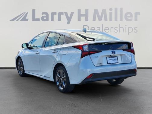 2019 Toyota Prius L