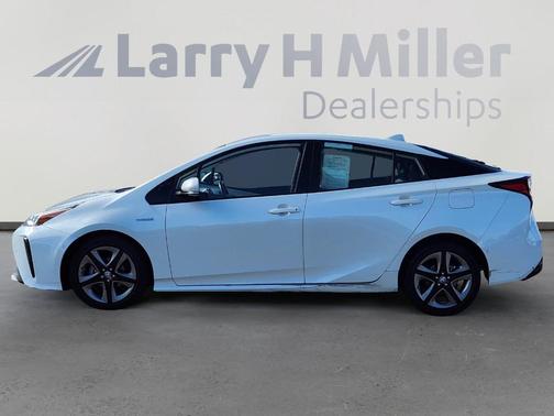 2019 Toyota Prius L