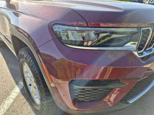 Velvet Red Pearlcoat 2023 Jeep Grand Cherokee Laredo