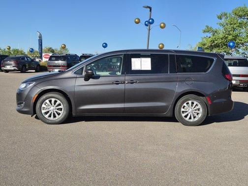 2018 Chrysler Pacifica Touring Plus