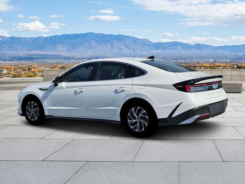 2026 Hyundai SONATA Hybrid Blue