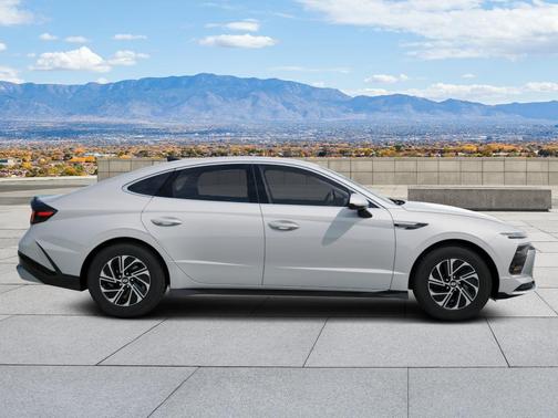 2026 Hyundai SONATA Hybrid Blue