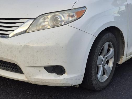 2017 Toyota Sienna L