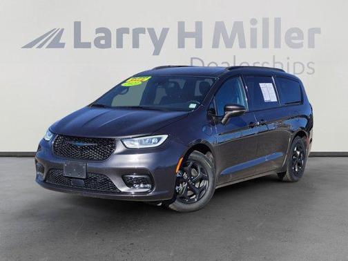 2021 Chrysler Pacifica Hybrid Touring L