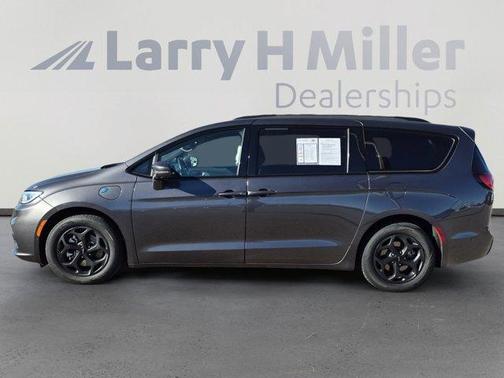 2021 Chrysler Pacifica Hybrid Touring L