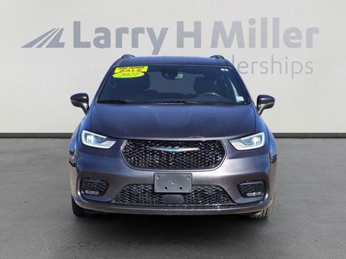 2021 Chrysler Pacifica Hybrid Touring L