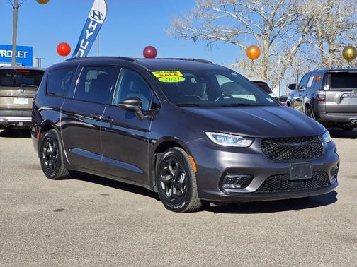 2021 Chrysler Pacifica Hybrid Touring L