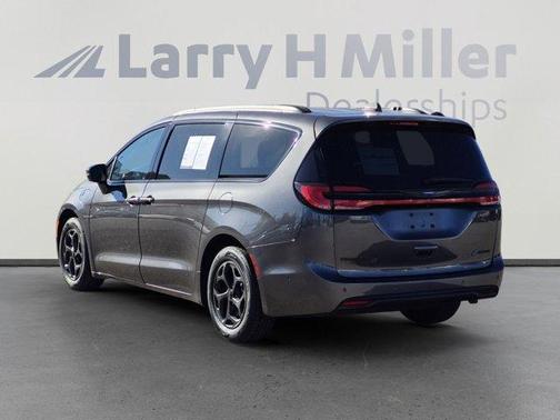 2021 Chrysler Pacifica Hybrid Touring L
