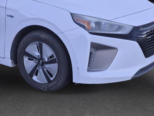 2019 Hyundai IONIQ Hybrid Blue