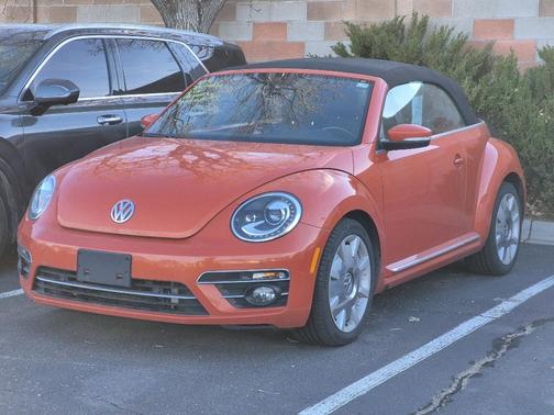 2018 Volkswagen Beetle 2.0T SE