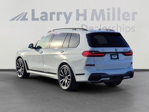 2020 BMW X7 M50i