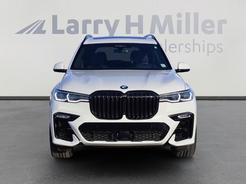 2020 BMW X7 M50i