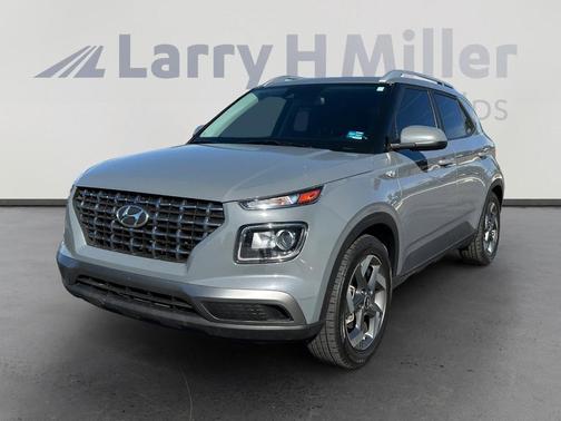 2022 Hyundai VENUE SEL