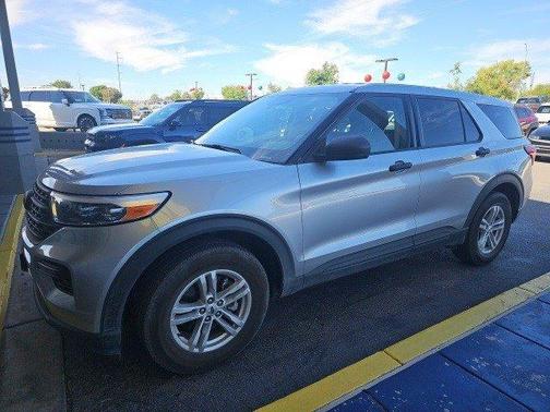 2022 Ford Explorer Base