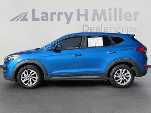 2017 Hyundai TUCSON SE