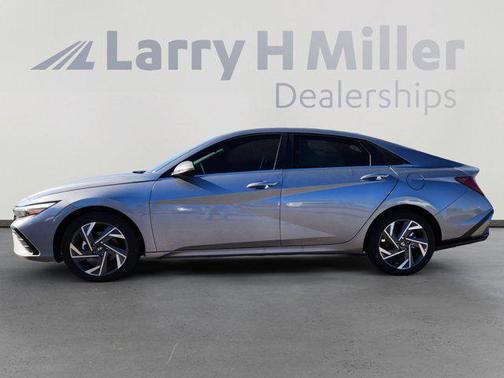 2025 Hyundai ELANTRA HEV Limited