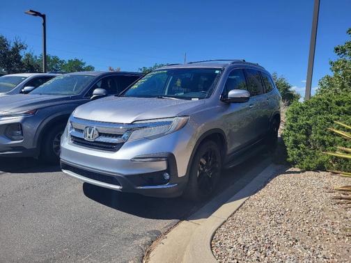 Modern Steel Metallic 2022 Honda Pilot Elite