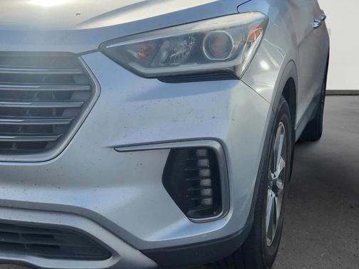 Circuit Silver 2018 Hyundai SANTA FE SE