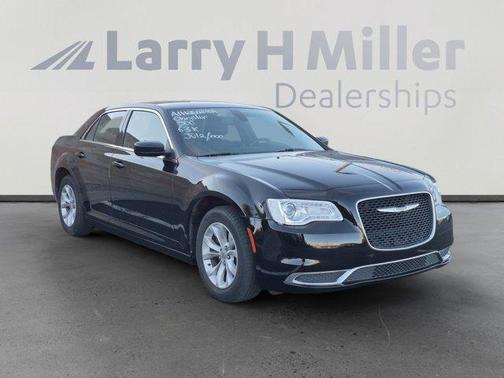 2019 Chrysler 300 Touring