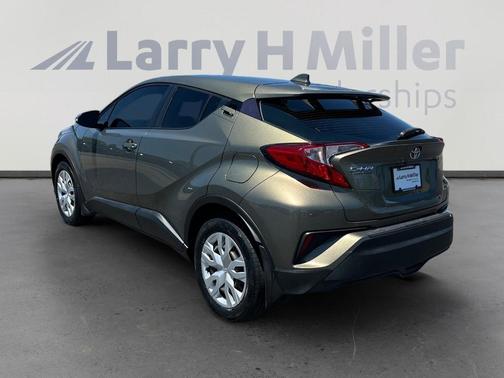 2021 Toyota C-HR LE
