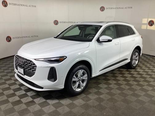 2025 Audi Q5 Premium